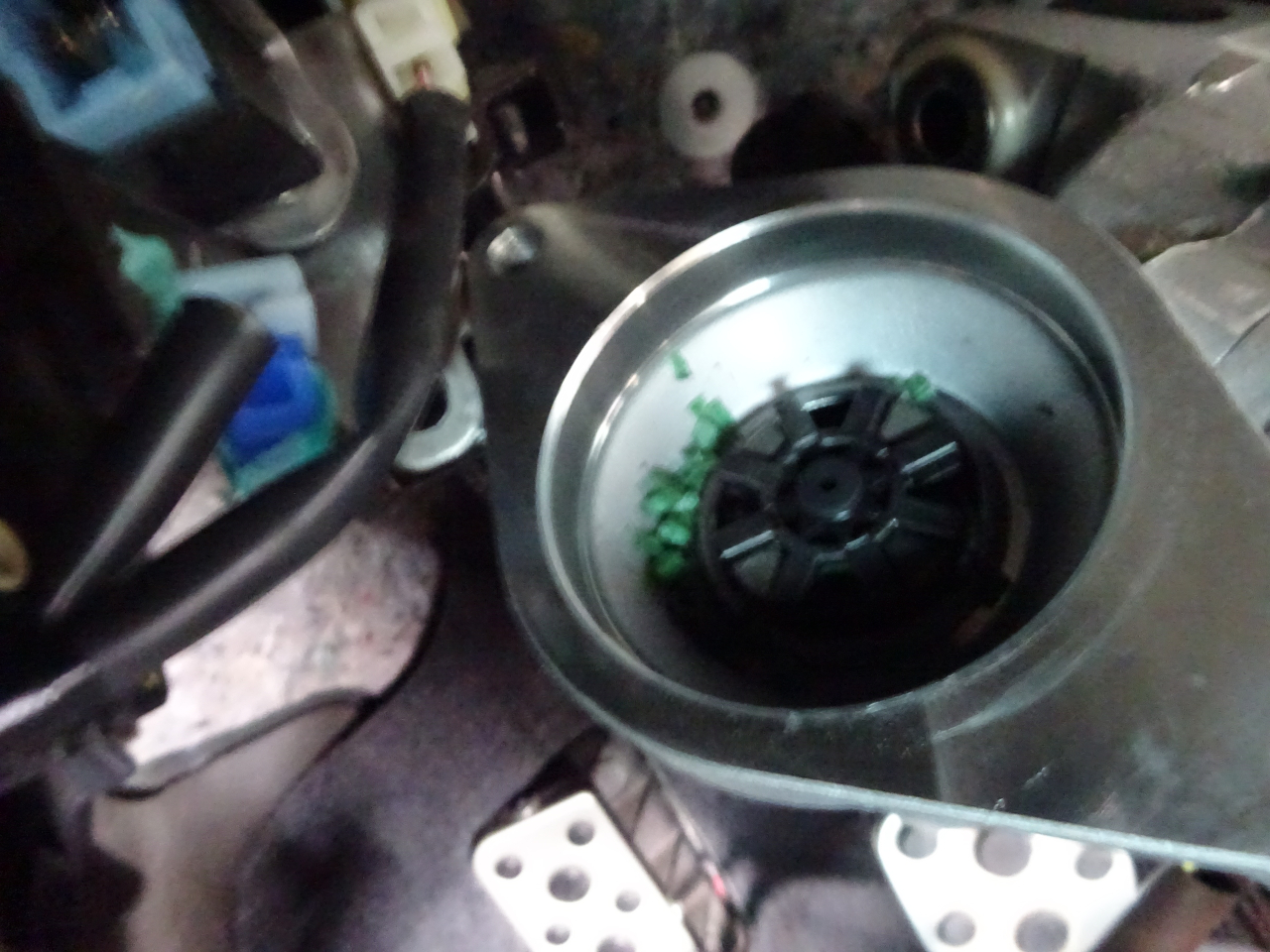 ZN6 ステアリングモーターダンパー　交換