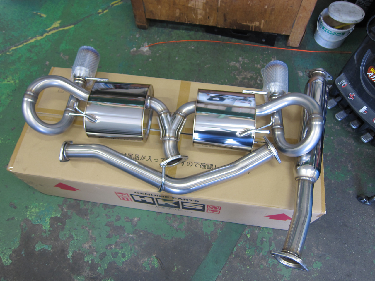 BRZ(ZD8)　マフラー交換！