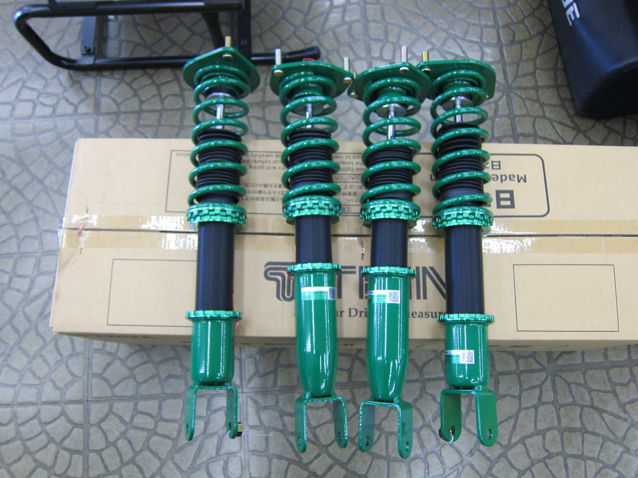 NDロードスター　車高調取付！