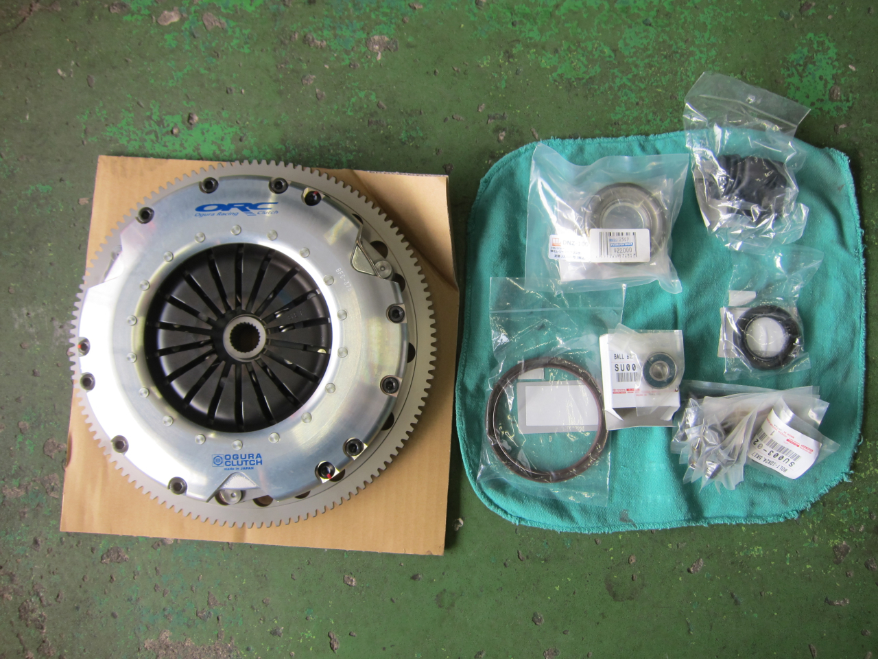 86(ZN6)　クラッチ交換！