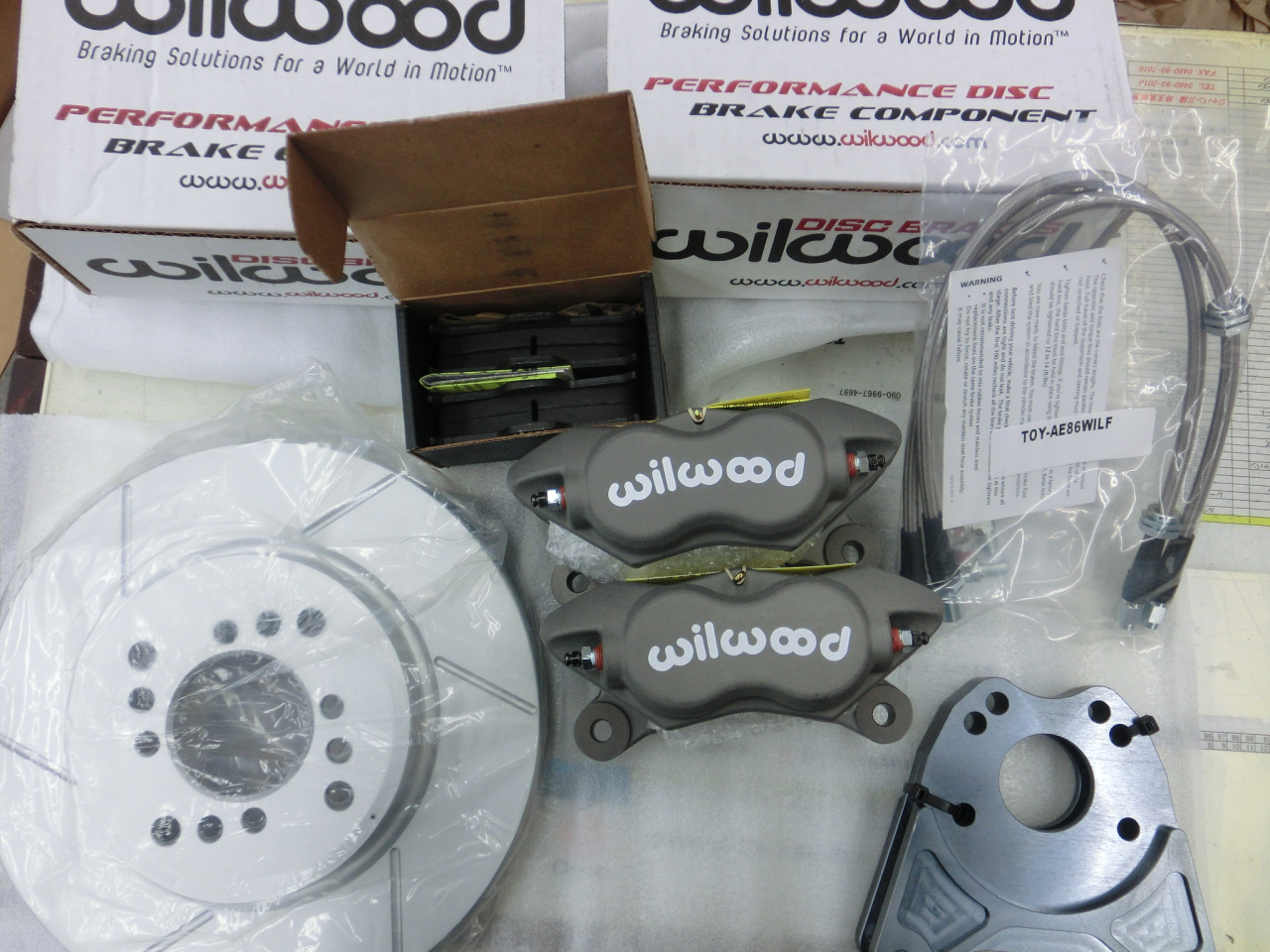 AA63カリーナ フロントブレーキUSA発送