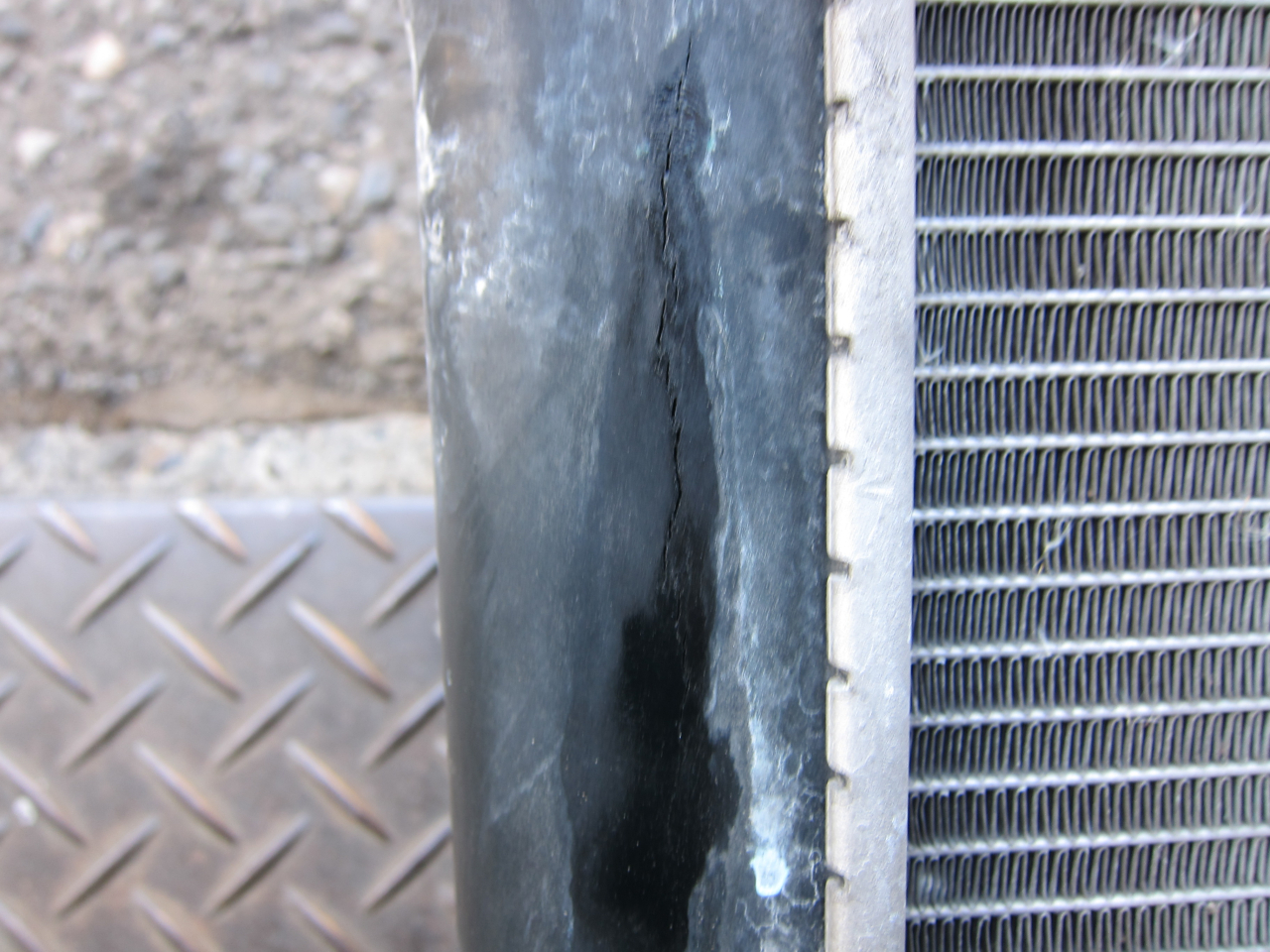 アウトランダー　ラジエター交換！